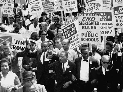 Martin-Luther-King-Jr-civil-rights-supporters-August-1963